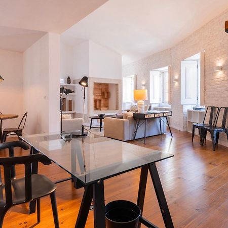 Charming 3Bdr Duplex In City Center By Lovelystay Lisboa Extérieur photo